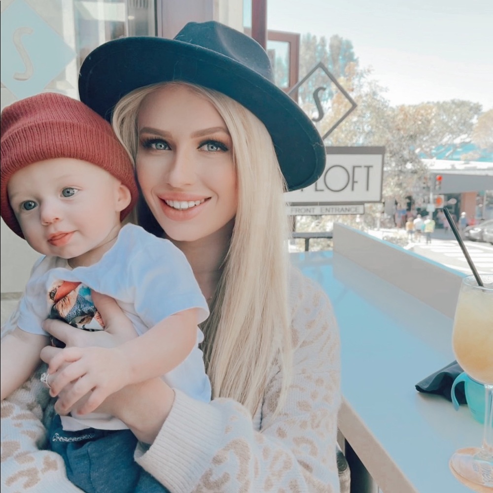 Meet your Posher, Sierra